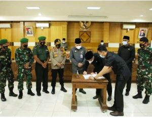 DPRD OKU Tetapkan Calon Bupati Dan Wakil Bupati OKU Terpilih