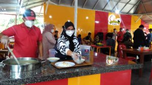 Sop Jakarta Om Ndut, Promo Opening Makan Bertiga Bayar Dua Orang