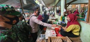 Sinergitas TNI Polri di Kabupaten Muara Enim dalam penanganan Pendemi Covid-19