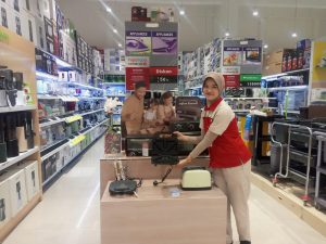 ACE PTC Mall Palembang Buka Konsep Baru : Ada 50 Ribu Produk dengan Diskon Hingga 70%!