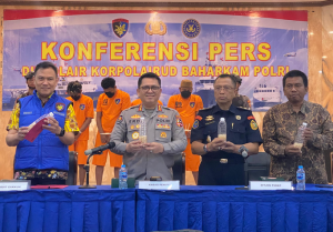 Dibongkar! Gudang Lobster Ilegal di Lebak, Kerugian Negara Capai Rp32,8 Miliar!
