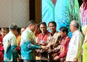 Hebat! Kabupaten OKI Raih Penghargaan Peremajaan Sawit Terluas di Indonesia!