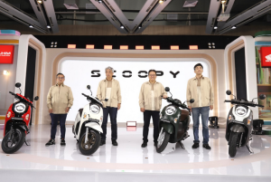 New Honda Scoopy 2024 Hadir! Desain Stylish dan Fitur Canggih Siap Manjakan Pengendara