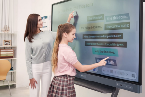BenQ Luncurkan Smart Board Canggih! Dukung Pembelajaran & Bisnis Era Digital