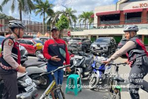 Jaga Kondusifitas Ramadhan, Polda Sumsel Patroli Bersepeda di Palembang