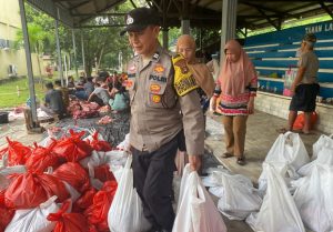 Jelang HUT Bhayangkara ke-79, Polda Sumsel Sembelih Puluhan Hewan Kurban!