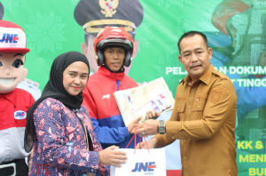 Tak Perlu ke Kantor Lagi! Disdukcapil Muba Kini Antar KTP dan KK Langsung ke Rumah!