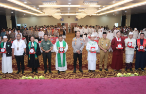 Merinding! Doa Lintas Agama Iringi Hari Bhayangkara ke-79 di Mapolda Sumsel