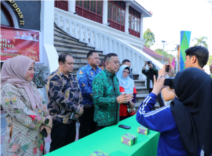 Palembang Jadi Kota Pembuka Pameran Prangko Pendiri Bangsa : Museum SMB II Siap Diserbu Pengunjung!