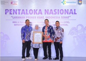 PT SBS Raih Penghargaan CSR Nasional dari Adinkes, Bukti Nyata Komitmen Lawan AIDS, TB, dan Malaria!