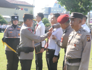 Dari Ungkap Sabu 4,3 Kg hingga Aksi Kemanusiaan, 137 Personel Polda Sumsel Raih Penghargaan Kapolda!