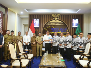 Dukung Guru Sumsel, Herman Deru Setuju Pengukuhan Feby HD Jadi “Bunda Guru Sumsel”