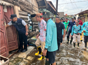 Wali Kota Ratu Dewa Gerak Cepat! Drainase 16 Ulu Dibongkar, Banjir Ditarget Selesai!