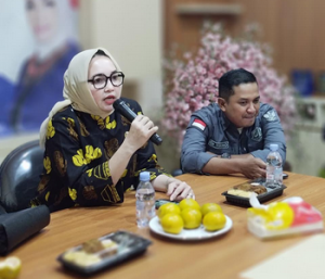 Sentuh Jurnalis Siber, Eva Susanti Sosialisasikan Empat Pilar MPR RI di Palembang