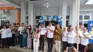 Kantor Lurah Muara Dua Barat Diresmikan, Wali Kota Arlan : Jangan Bosan Layani Warga!