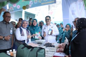 Dewi Sastrani Ratu Dewa Resmi Buka Pasar Bedug, 30 UMKM Ramaikan Ramadhan di Kemuning!
