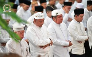 Andie Dinialdie Hadiri Pengajian Ramadhan di Griya Agung, Tegaskan Integritas Aparatur!