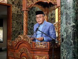 Sholat Id Bersama Warga, Sekda Aprizal Hasyim Ajak Perkuat Silaturahmi di Hari Kemenangan