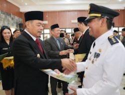 Reshuffle Besar di Lahat! Bupati Bursah Zarnubi Lantik Pejabat Strategis, Sekda Baru Resmi Bertugas