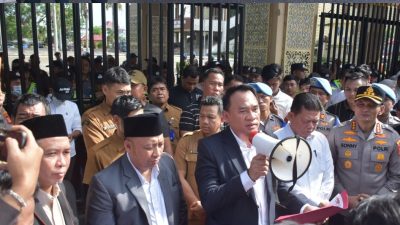 Ketua DPRD Sumsel Temui Massa Aksi “Indonesia Darurat”, Siap Kawal Aspirasi Mahasiswa ke Jakarta