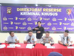 Polda Sumsel Bongkar Jaringan Solar Subsidi, 5.350 Liter Diamankan dari Gudang Penampungan di Palembang