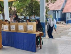 Hanya Selisih 5 Suara! Furqon–Asyifa Menang Tipis Pimpin OSIS SMAN 2 Lahat